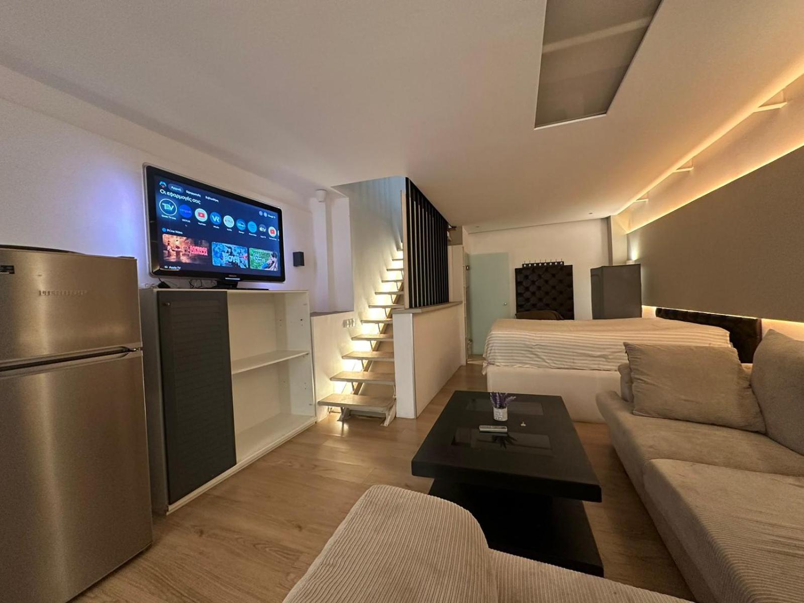 Green Spot Apartments Атина Екстериор снимка